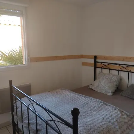 4/6 Pers Climatisee Avec Piscine, Wifi & Parking Proche - Fr-1-796-85 *